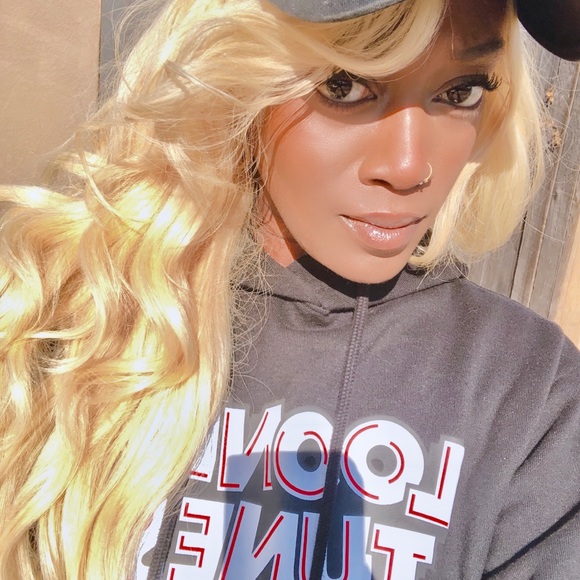 Nice to meet you! I’m Mikaila - Picture 11 of 14